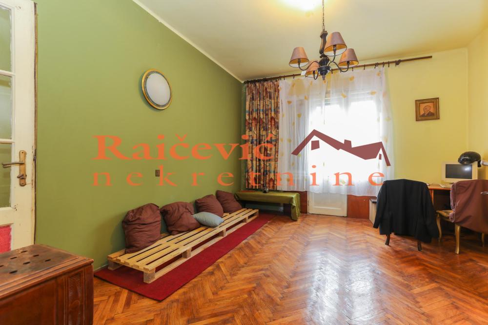 Slika 5 - Sredacka, Troiposoban stan na prodaju, 95m2, 284.000€