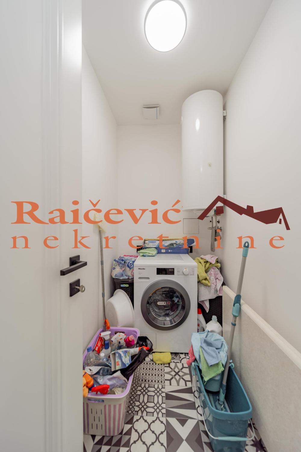 Slika 11 - Pregrevica, Trosoban stan na prodaju, 102m2, 480.000€