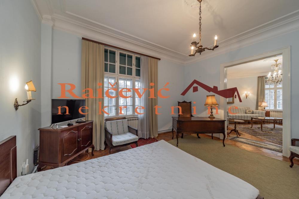 Slika 4 - Hilandarska, Četvoroiposoban stan na prodaju, 120m2, 495.000€