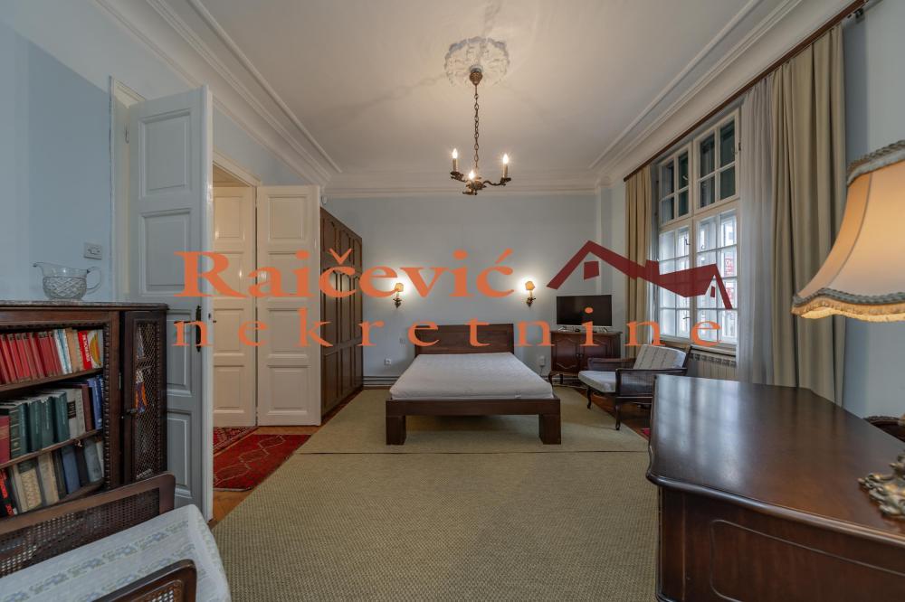 Slika 6 - Hilandarska, Četvoroiposoban stan na prodaju, 120m2, 495.000€