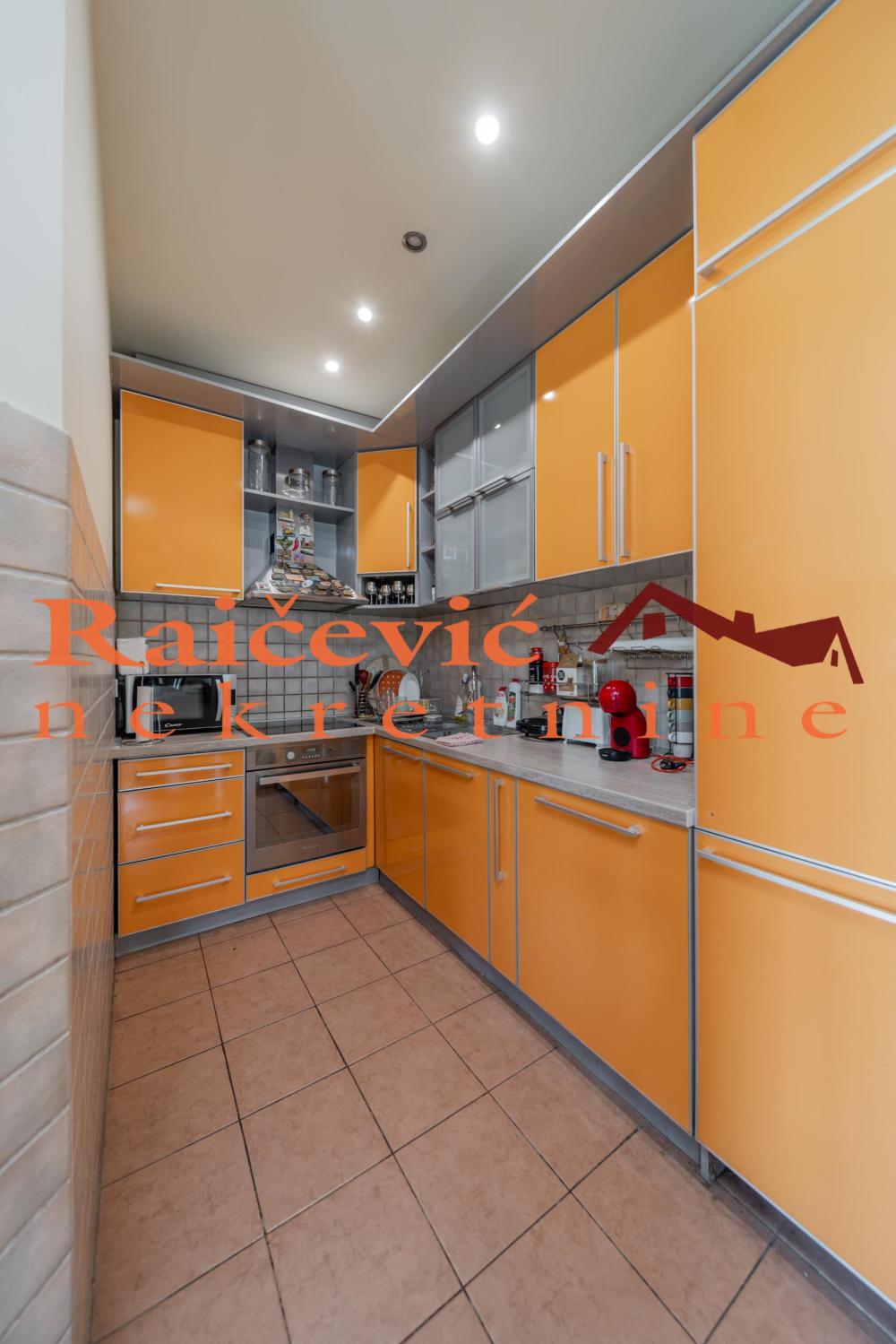 Slika 5 - Aleksandra Tirnanica Tirketa, Četvorosoban stan na prodaju, 142m2, 380.000€