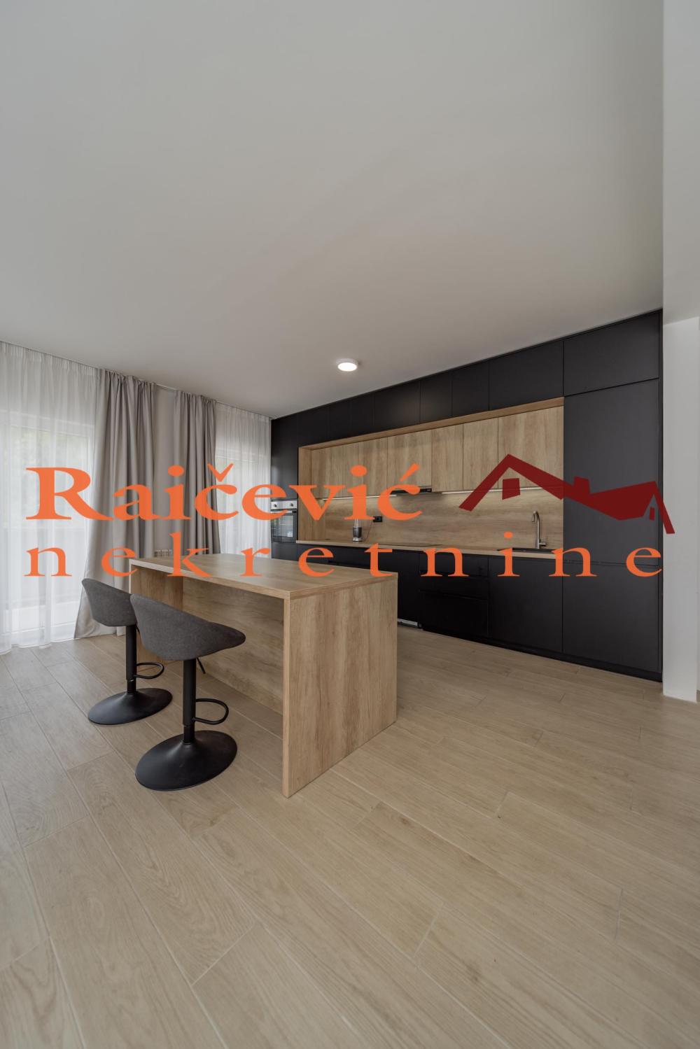 Slika 4 - Velisava Vulovica, Četvorosoban stan na prodaju, 145m2, 650.000€