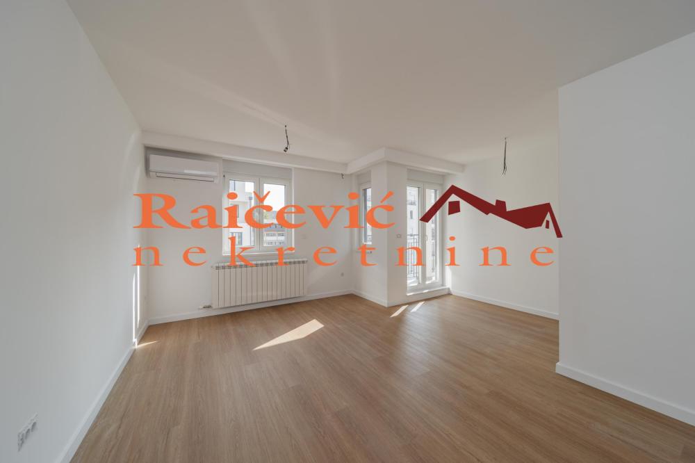 Slika 4 - Dusanovac, Petosoban stan na prodaju, 162m2, 388.000€