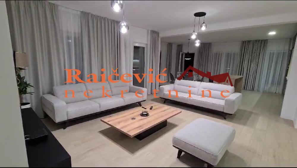 Glavna slika -Velisava Vulovica, Četvorosoban stan na prodaju, 180m2, 900.000€