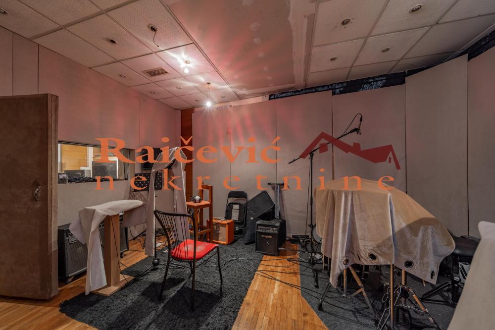 Slika 9 - Obilicev venac,  Lokal na prodaju, 45m2, 108.000€