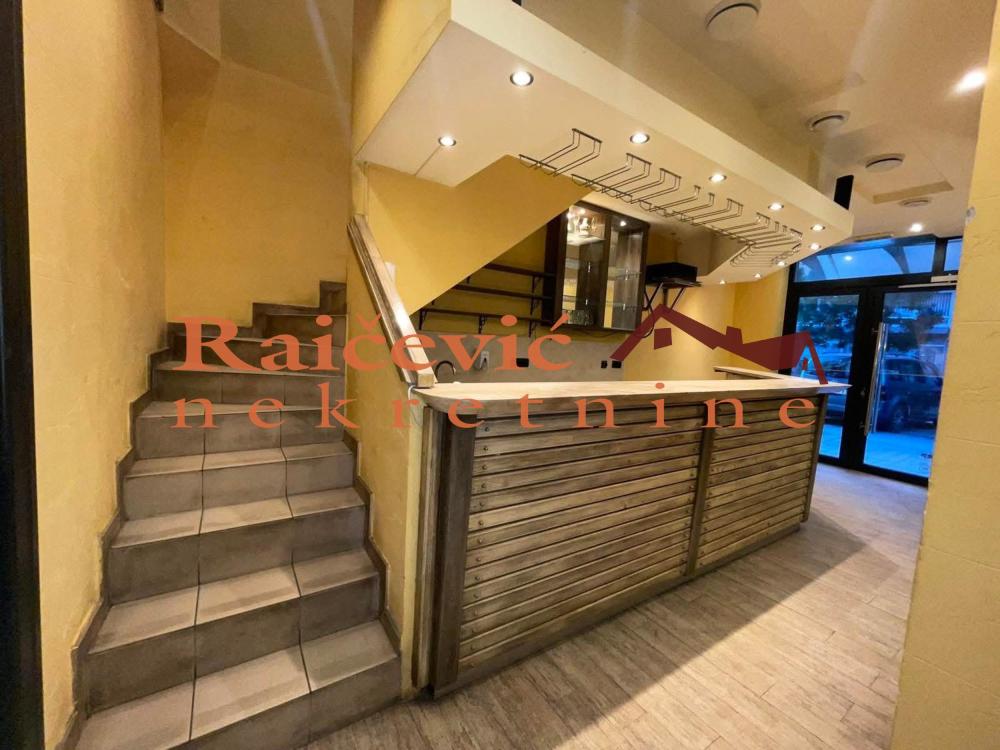 Slika 9 - Janka Veselinovica,  Lokal na prodaju, 142m2, 349.000€