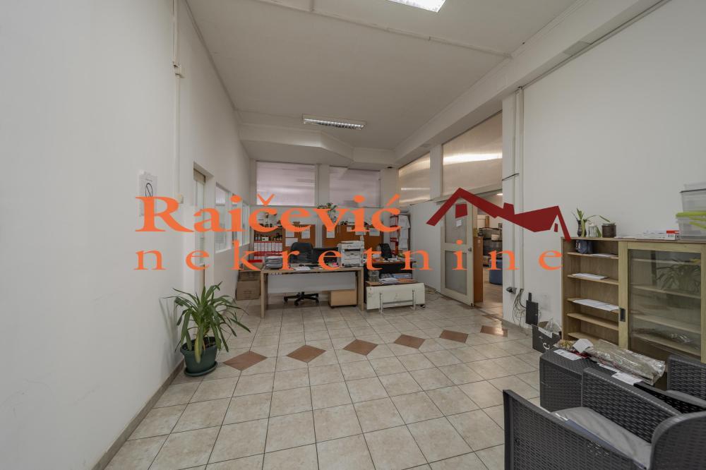 Slika 6 - Vojvode Vlahovica,  Lokal na prodaju, 315m2, 445.000€