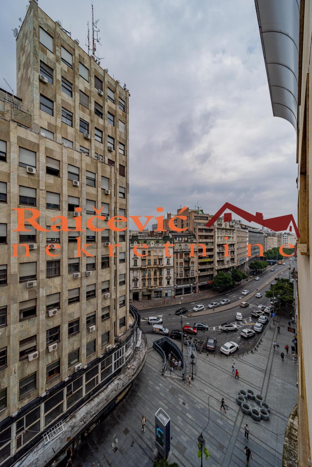 Slika 3 - Kneza Mihaila,  Lokal za izdavanje, 24m2, 1.690€