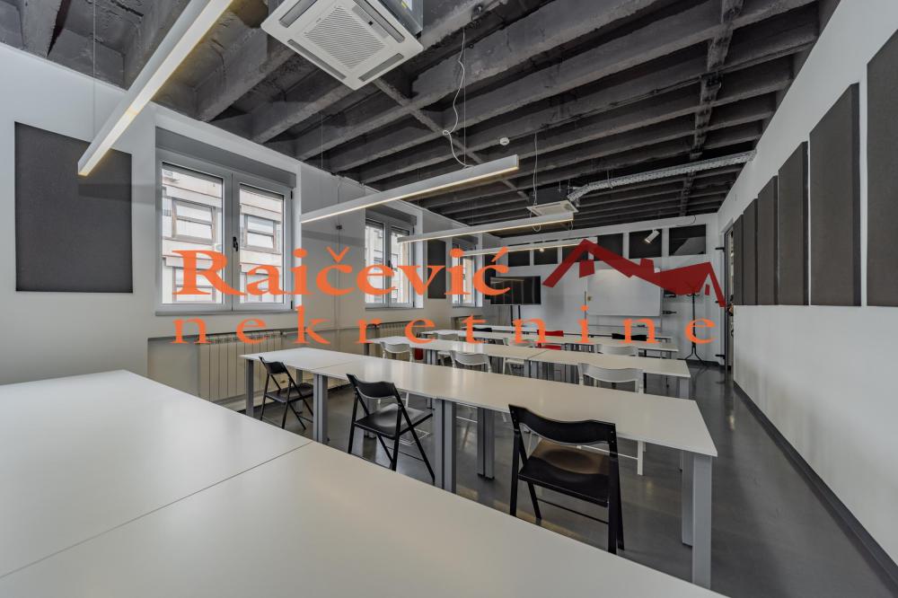 Slika 7 - Kneza Mihaila,  Lokal za izdavanje, 24m2, 1.690€