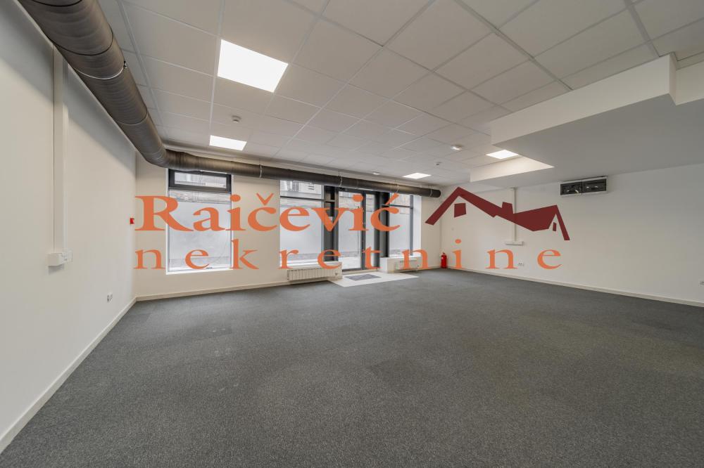 Slika 2 - Bore Markovica,  Lokal za izdavanje, 140m2, 2.400€