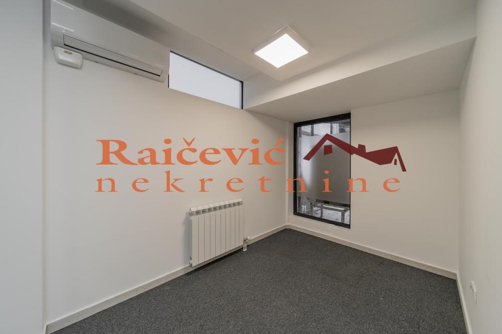 Slika 11 - Bore Markovica,  Lokal za izdavanje, 140m2, 2.400€