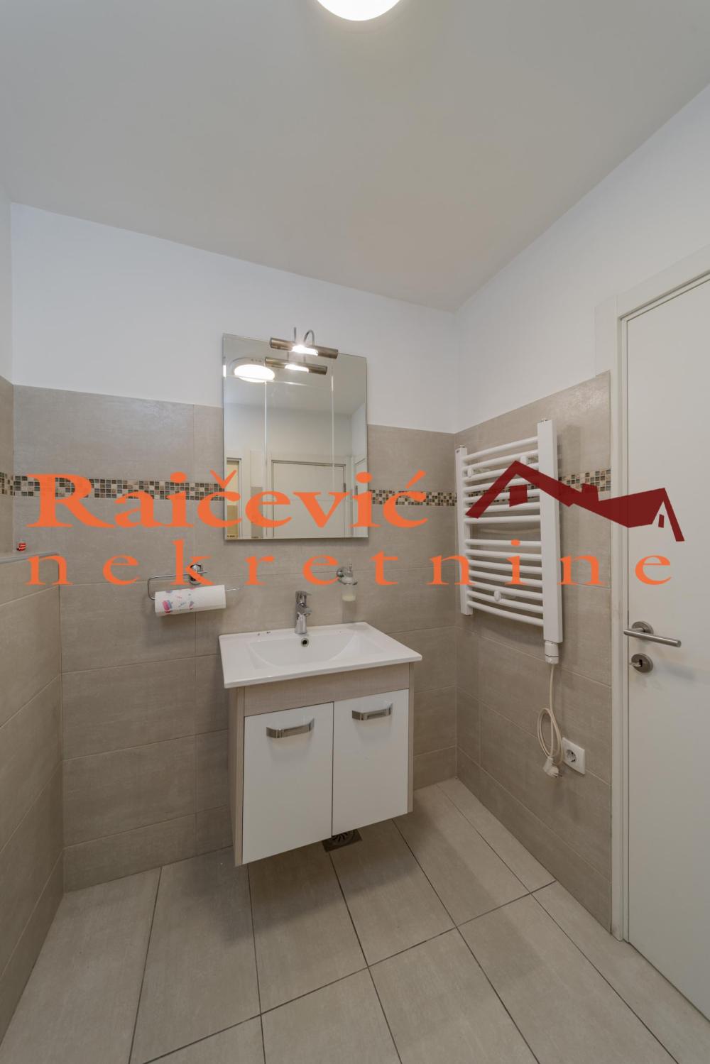 Slika 10 - Andre Nikolica,  Lokal za izdavanje, 195m2, 2.500€