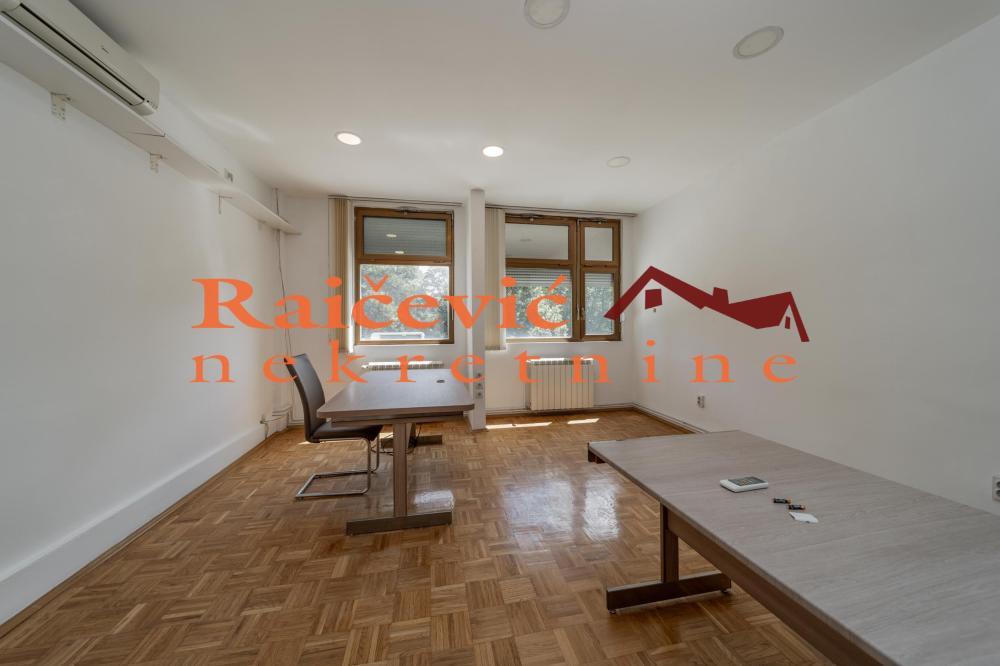 Glavna slika -Andre Nikolica,  Lokal za izdavanje, 195m2, 2.500€