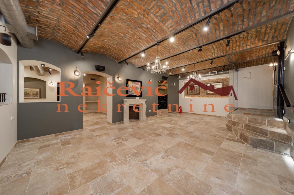 Slika 2 - Djure Danicica,  Lokal na prodaju, 210m2, 649.000€