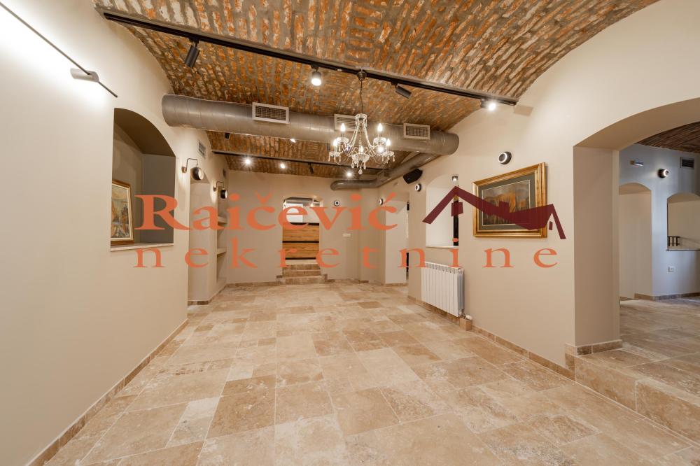 Slika 10 - Djure Danicica,  Lokal na prodaju, 210m2, 649.000€