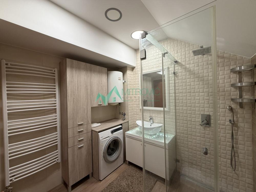 Slika 10 - Četvoroiposoban stan na prodaju, 161m2, 464.500€