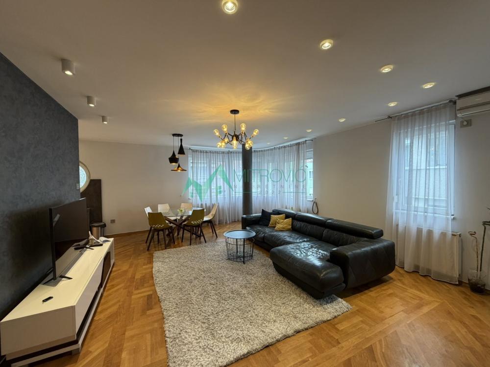 Slika 1 - Četvoroiposoban stan na prodaju, 161m2, 464.500€