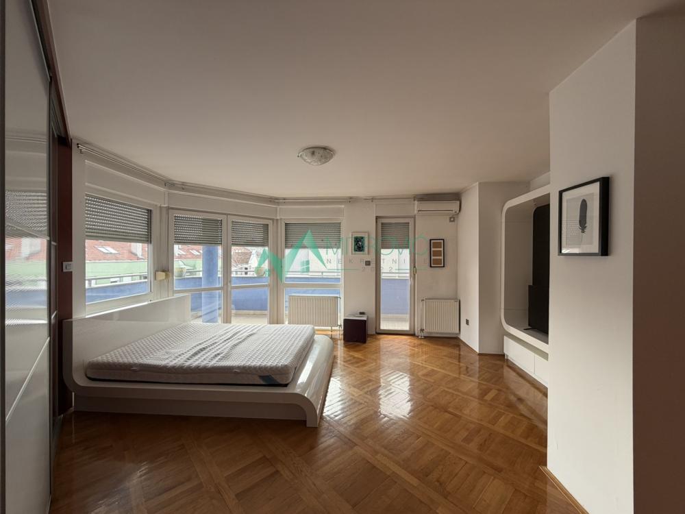 Slika 6 - Četvoroiposoban stan na prodaju, 161m2, 464.500€