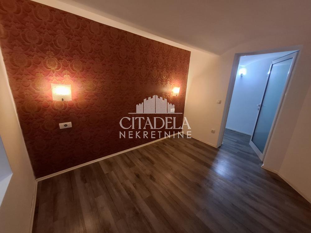Slika 8 - Kralja Petra,  Lokal za izdavanje, 80m2, 900€