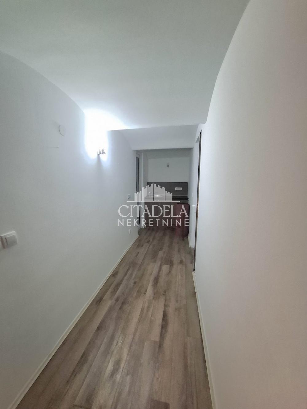 Slika 7 - Kralja Petra,  Lokal za izdavanje, 80m2, 900€