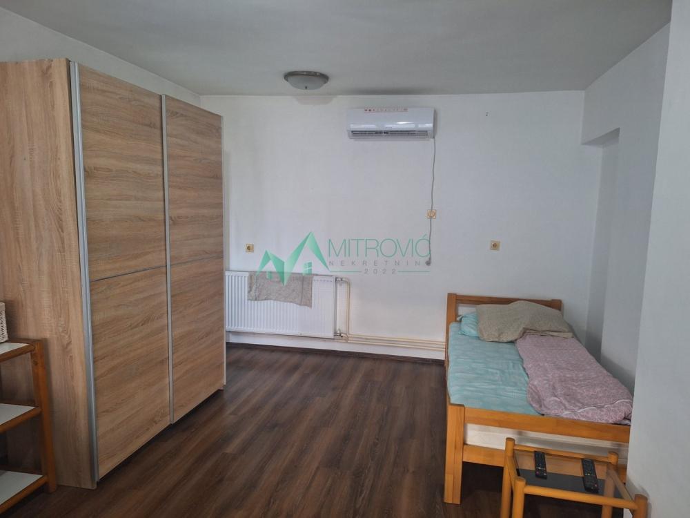 Slika 6 - Jednosoban stan za izdavanje, 60m2, 300€