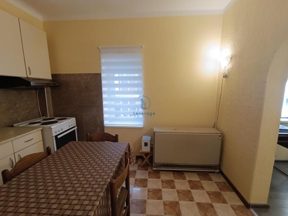 Slika 2 - Zahumska, Trosoban stan za izdavanje, 54m2, 500€