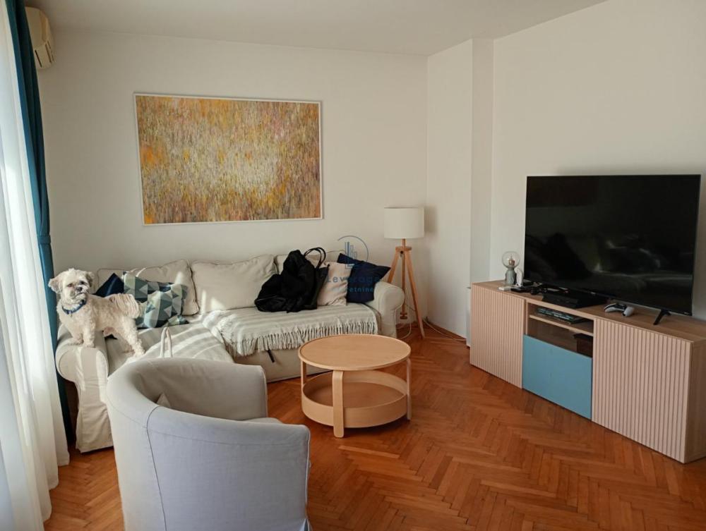 Slika 1 - Šumatovačka, Trosoban stan na prodaju, 64m2, 259.000€