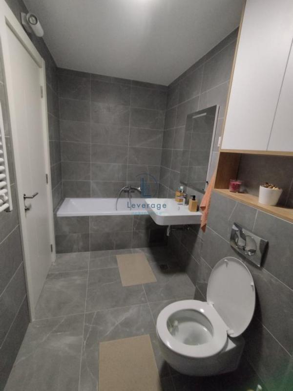 Slika 10 - Tadije Sondermajera, Trosoban stan na prodaju, 77m2, 440.000€