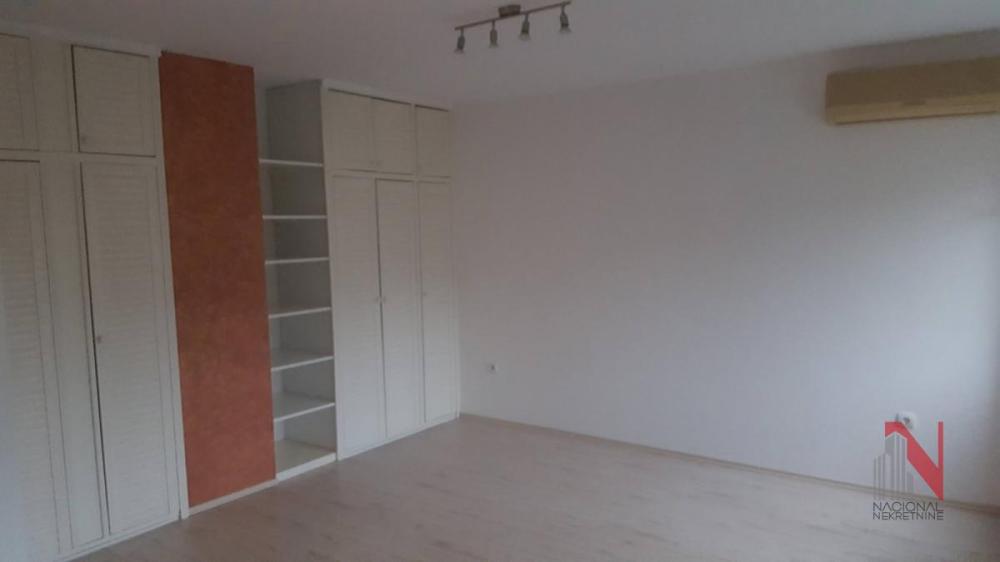 Slika 5 - ŠEKSPIROVA, Jednosoban stan za izdavanje, 40m2, 350€