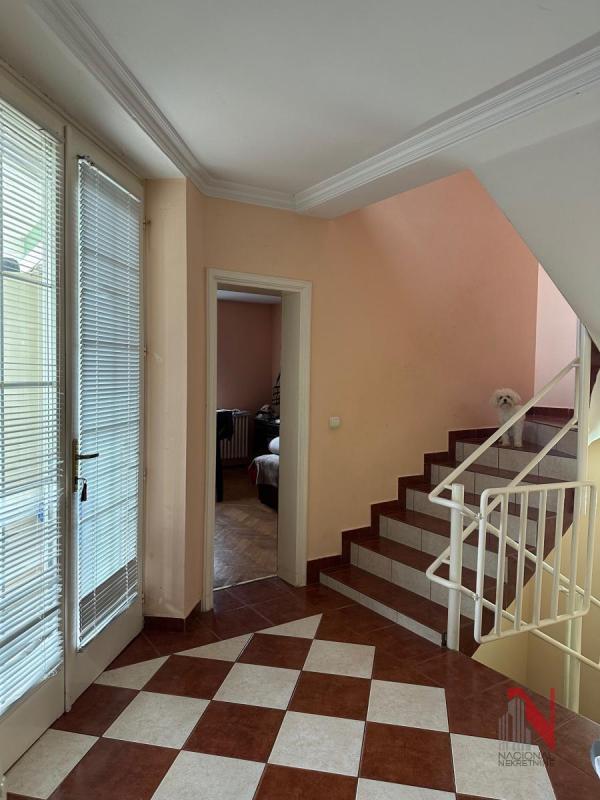 Slika 9 - Tunislava Paunovića,  Stan na prodaju, 291m2, 550.000€