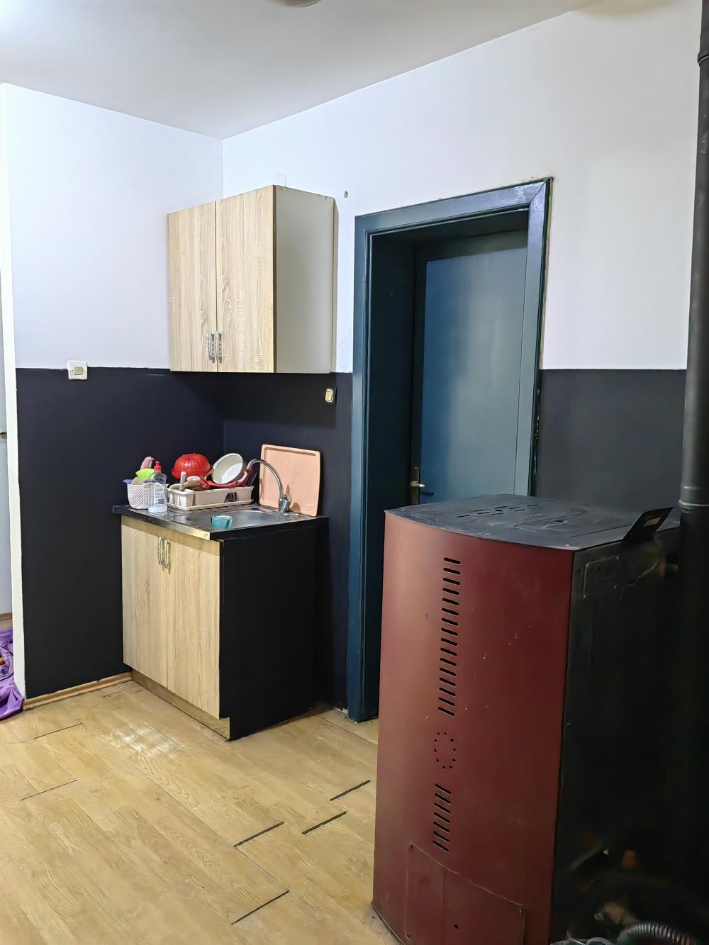 Slika 5 - Cedomilja Mitrovica, Petosoban stan za izdavanje