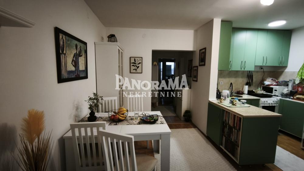 Slika 2 - Branka Radičevića, Trosoban stan na prodaju, 51m2, 120.000€