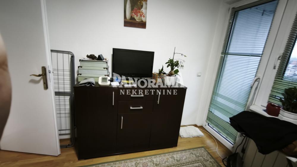 Slika 6 - Branka Radičevića, Trosoban stan na prodaju, 51m2, 120.000€