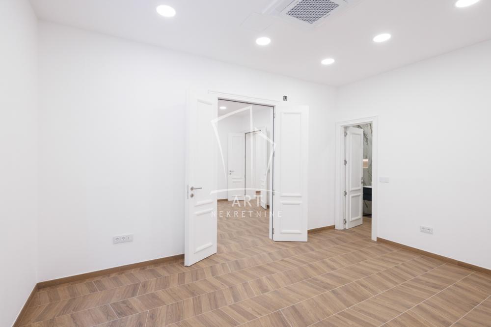 Slika 6 - Balkanska, Četvorosoban stan za izdavanje, 120m2, 2.200€