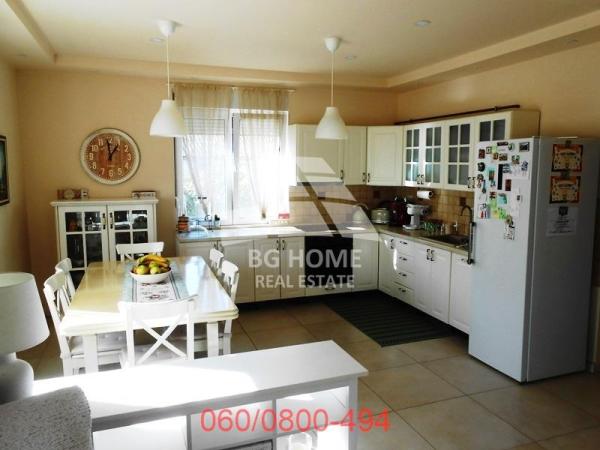 Slika 5 - Šiljina,  Kuća na prodaju, 212m2, 235.000€