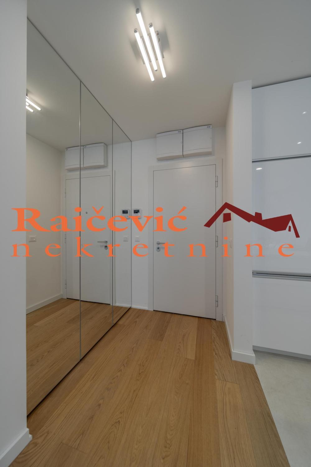 Slika 10 - Dunavska, Dvosoban stan za izdavanje, 51m2, 1.200€