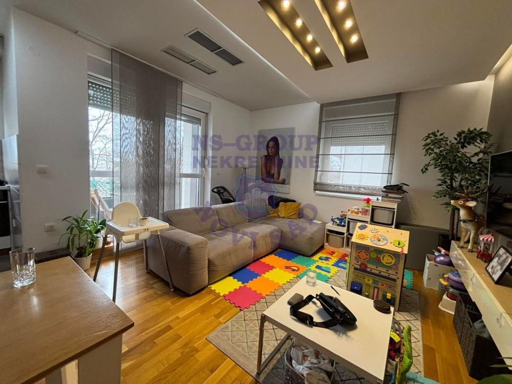 Glavna slika -Trosoban stan na prodaju, 65m2, 211.200€