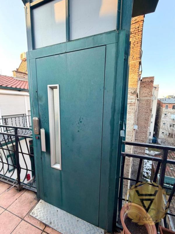 Slika 3 - Petosoban stan za izdavanje, 200m2, 2.100€