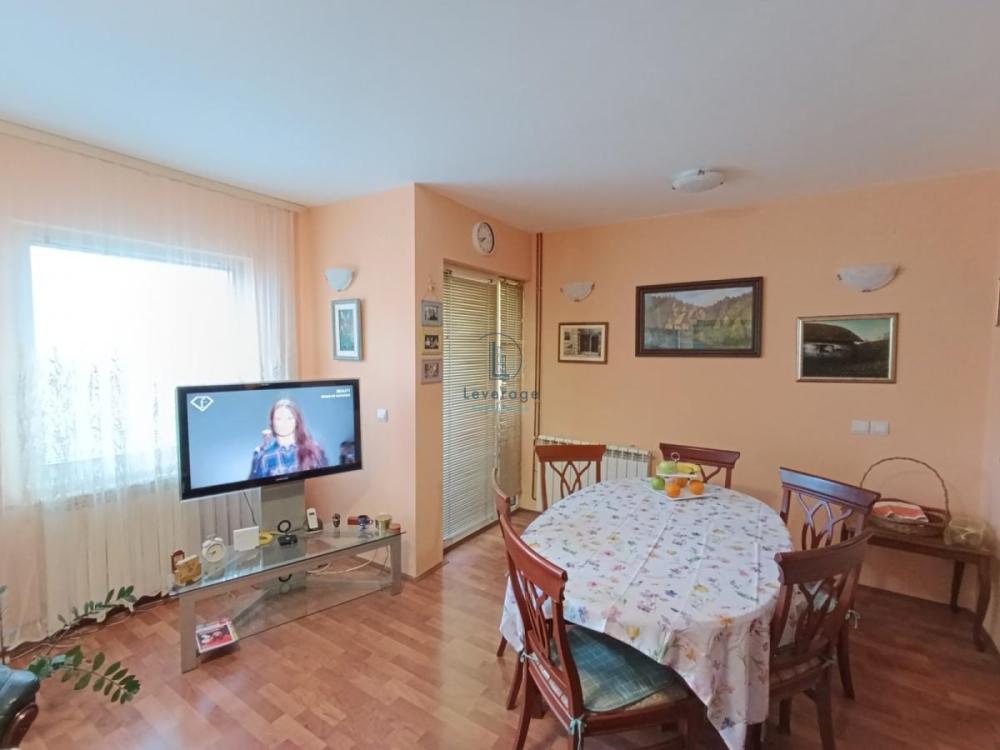 Slika 3 - Vladimira Ćorovića, Četvorosoban stan na prodaju, 95m2, 120.000€