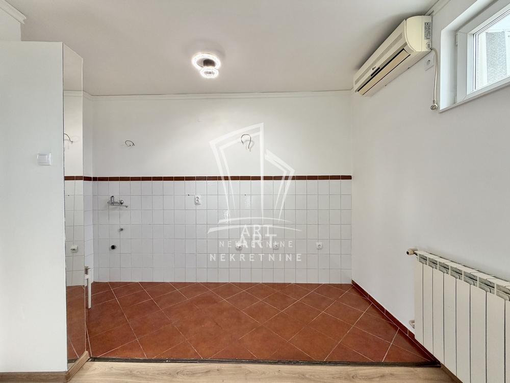 Slika 8 - Stanka Paunovića Veljka, Dvoiposoban stan na prodaju, 36m2, 99.900€