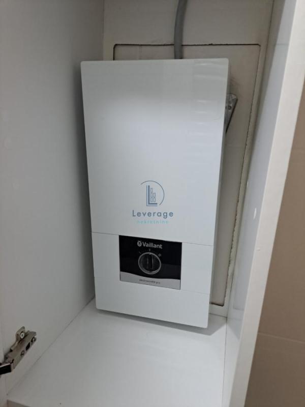 Slika 8 - Marijane Gregoran, Trosoban stan na prodaju, 48m2, 140.000€