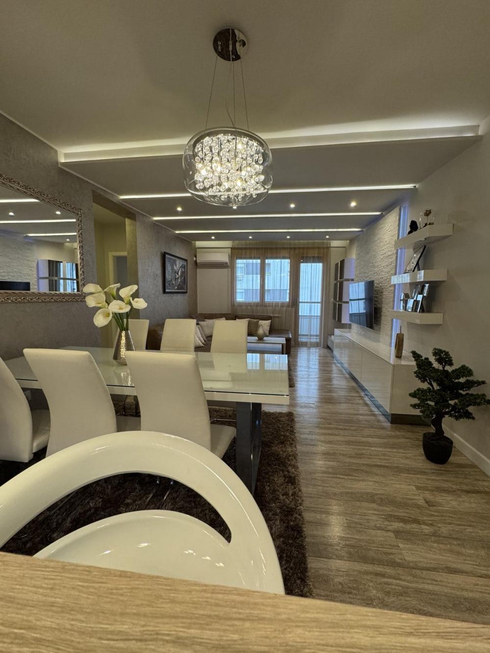 Glavna slika -U blizini Doma zdravlja i Delta Planeta, Trosoban stan za izdavanje, 75m2, 700€