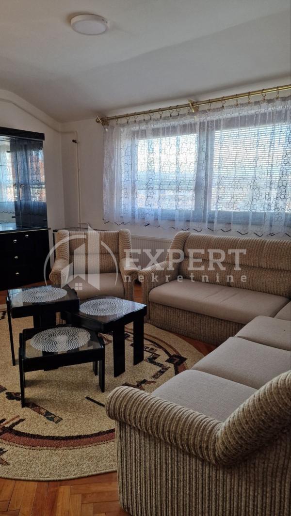 Slika 1 - Bulevar Nemanjića, Dvoiposoban stan za izdavanje, 74m2, 400€