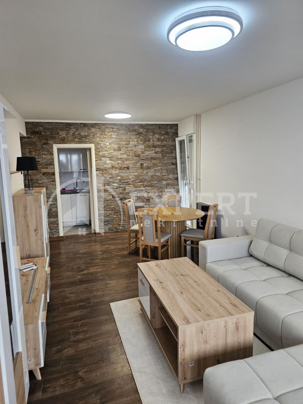 Glavna slika -Zetska, Dvoiposoban stan za izdavanje, 68m2, 500€