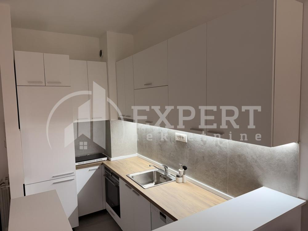 Slika 8 - Stevana Sremca, Jednoiposoban stan za izdavanje, 41m2, 400€