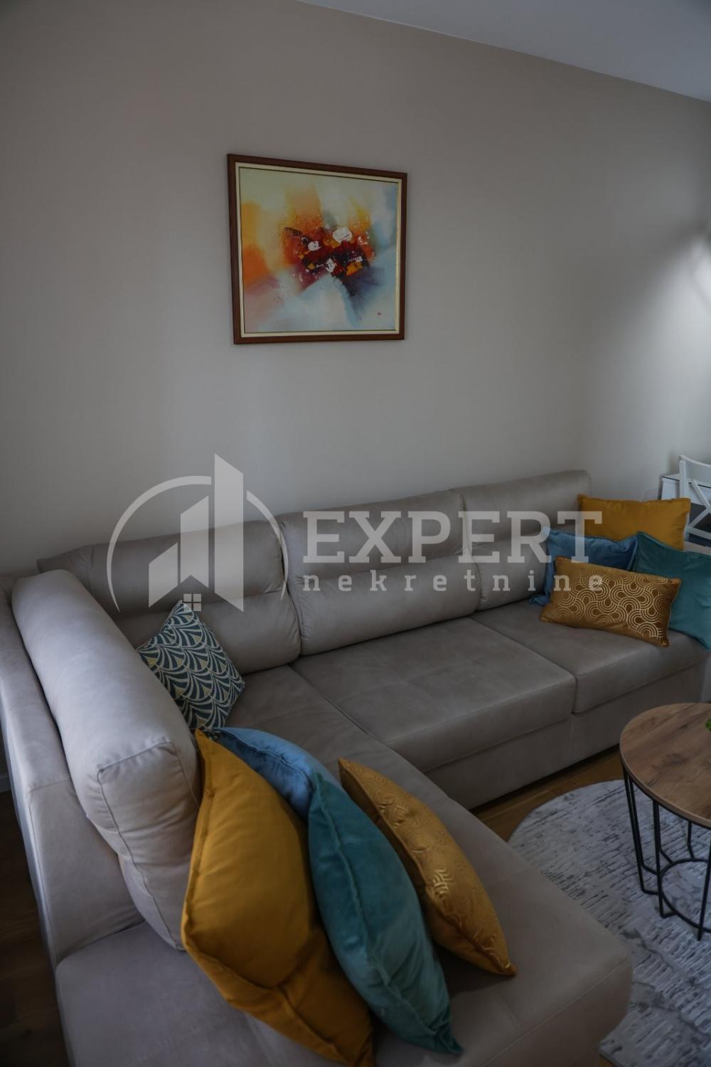 Glavna slika -Bulevar Nemanjića, Jednoiposoban stan za izdavanje, 45m2, 450€