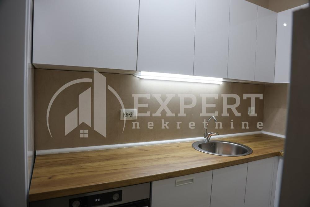 Slika 8 - Bulevar Nemanjića, Jednoiposoban stan za izdavanje, 45m2, 450€