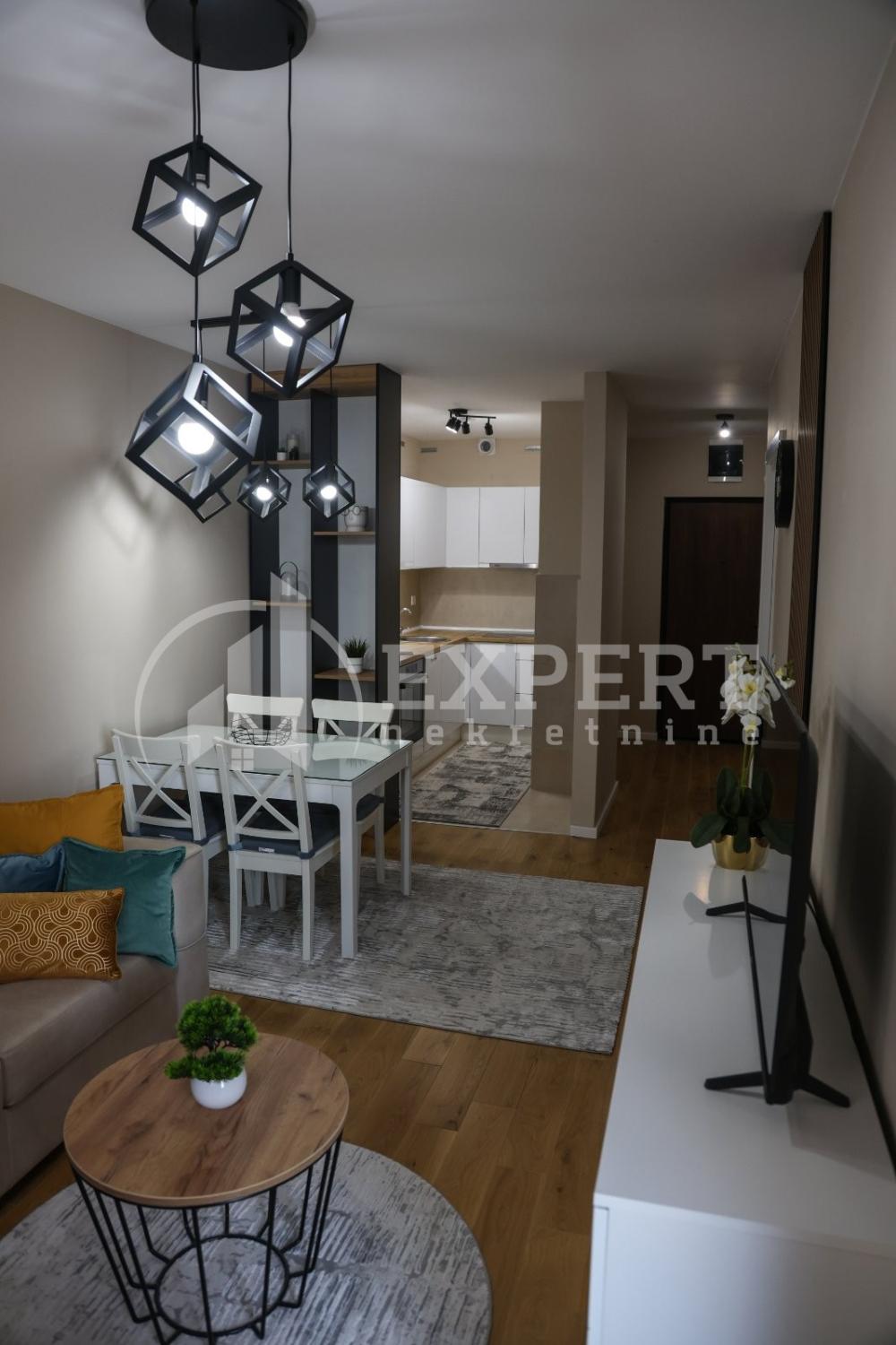 Slika 3 - Bulevar Nemanjića, Jednoiposoban stan za izdavanje, 45m2, 450€