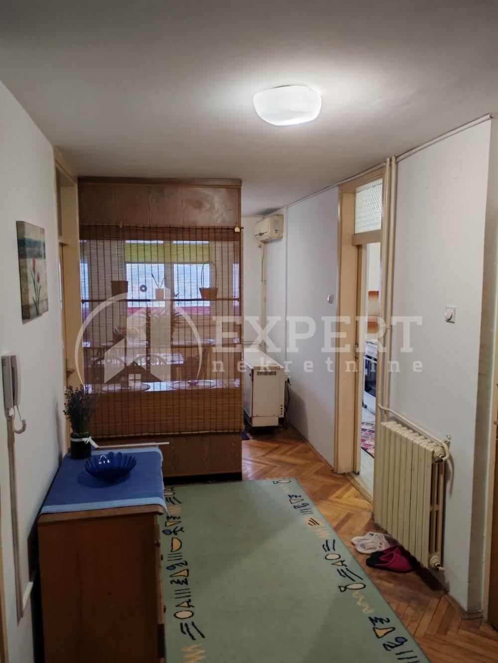 Slika 10 - Mokranjčeva, Dvoiposoban stan za izdavanje, 74m2, 400€