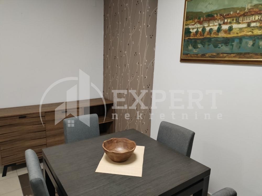 Slika 4 - Obrenovićeva, Dvosoban stan za izdavanje, 52m2, 400€